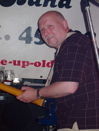 Saddle up 030